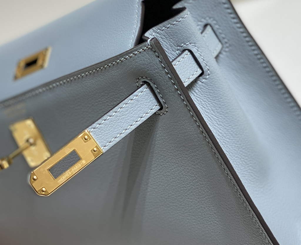 Hermès Kelly Danse II light blue Evercolor leather with gold