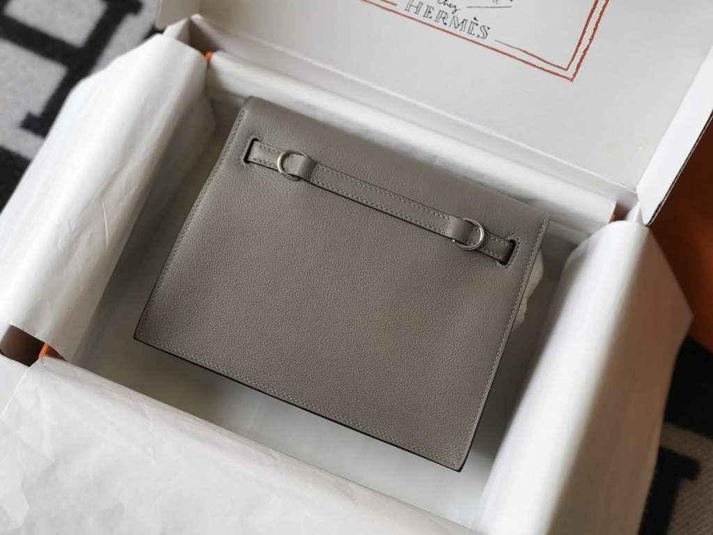 Hermès Kelly Danse II dark gray Evercolor leather with Silver