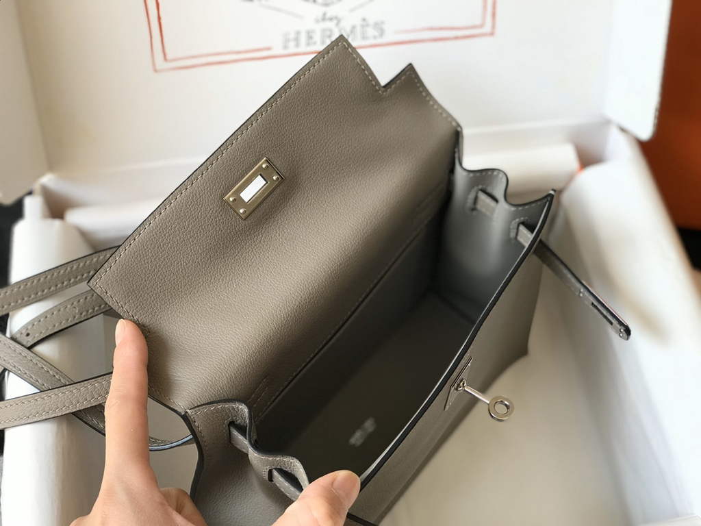 Hermès Kelly Danse II dark gray Evercolor leather with Silver