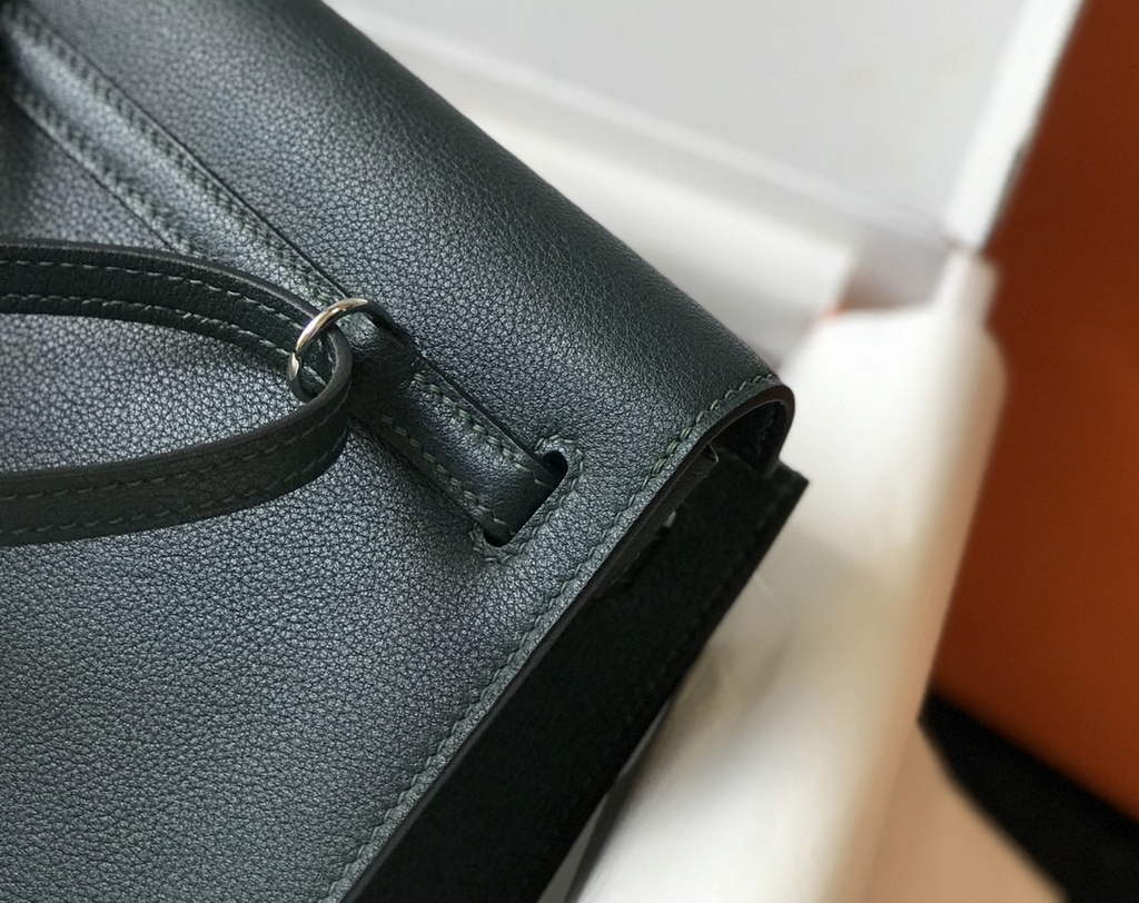 Hermès Kelly Danse II dark green Evercolor leather with Silver