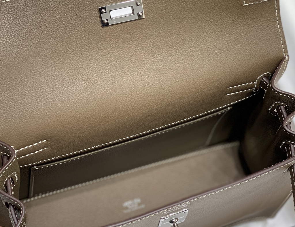 Hermès Kelly Danse II Dark gray Evercolor leather with silver