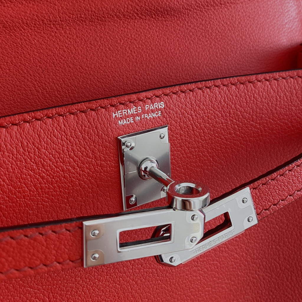 Hermès Kelly Danse II Red Evercolor leather with silver