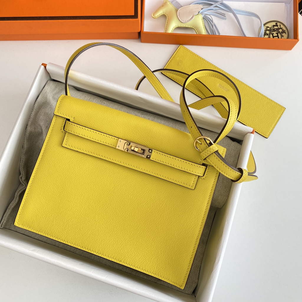 Hermès Kelly Danse II lemon yellow Evercolor leather with gold