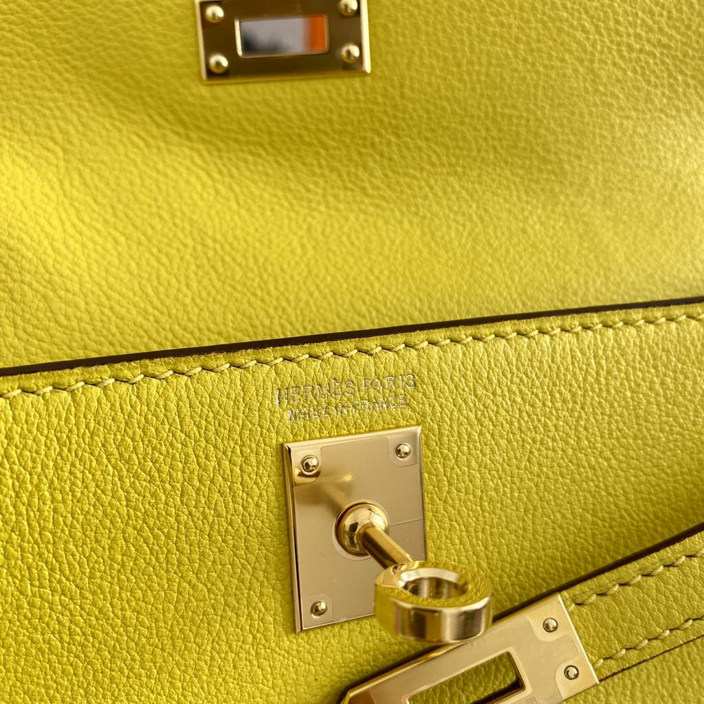 Hermès Kelly Danse II lemon yellow Evercolor leather with gold