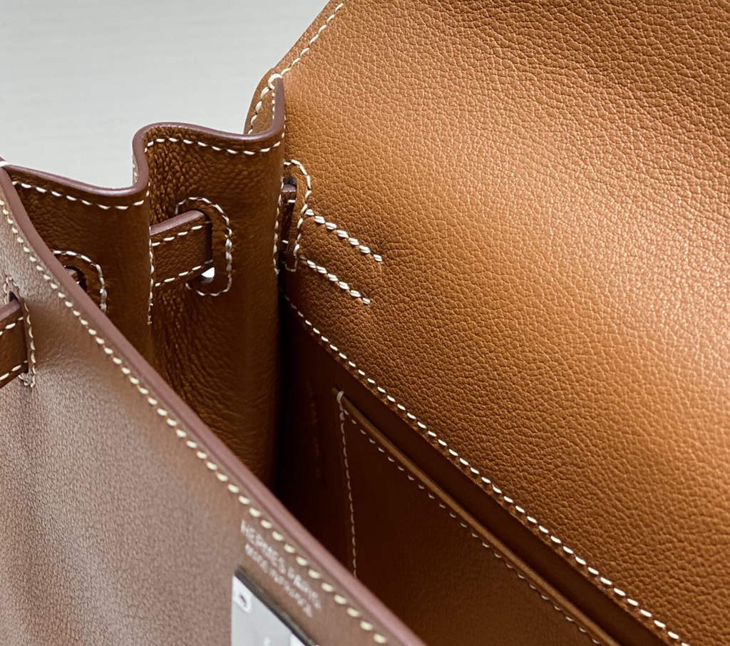 Hermès Kelly Danse II brown Evercolor leather with silver