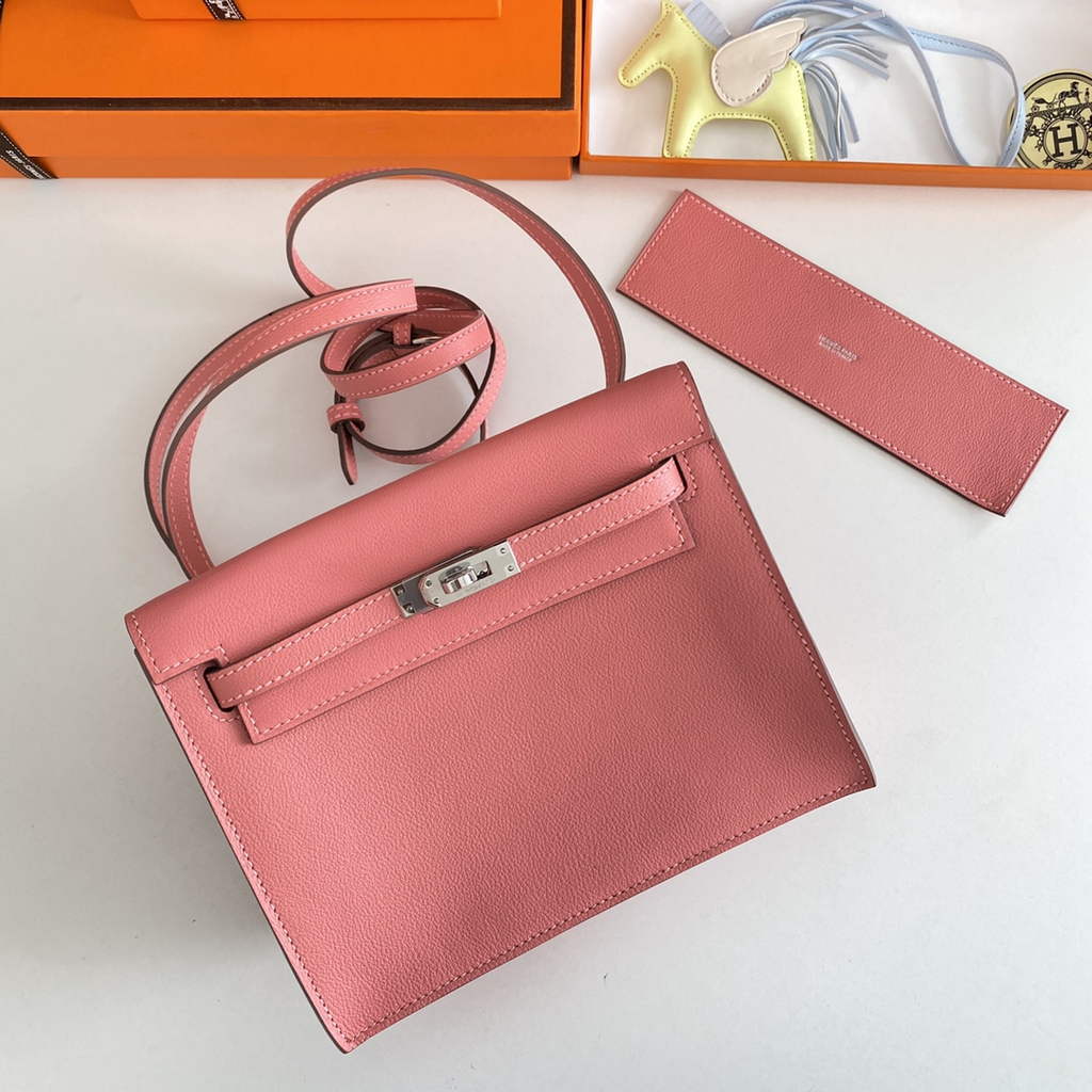 Hermès Kelly Danse II pink Evercolor leather with Silver