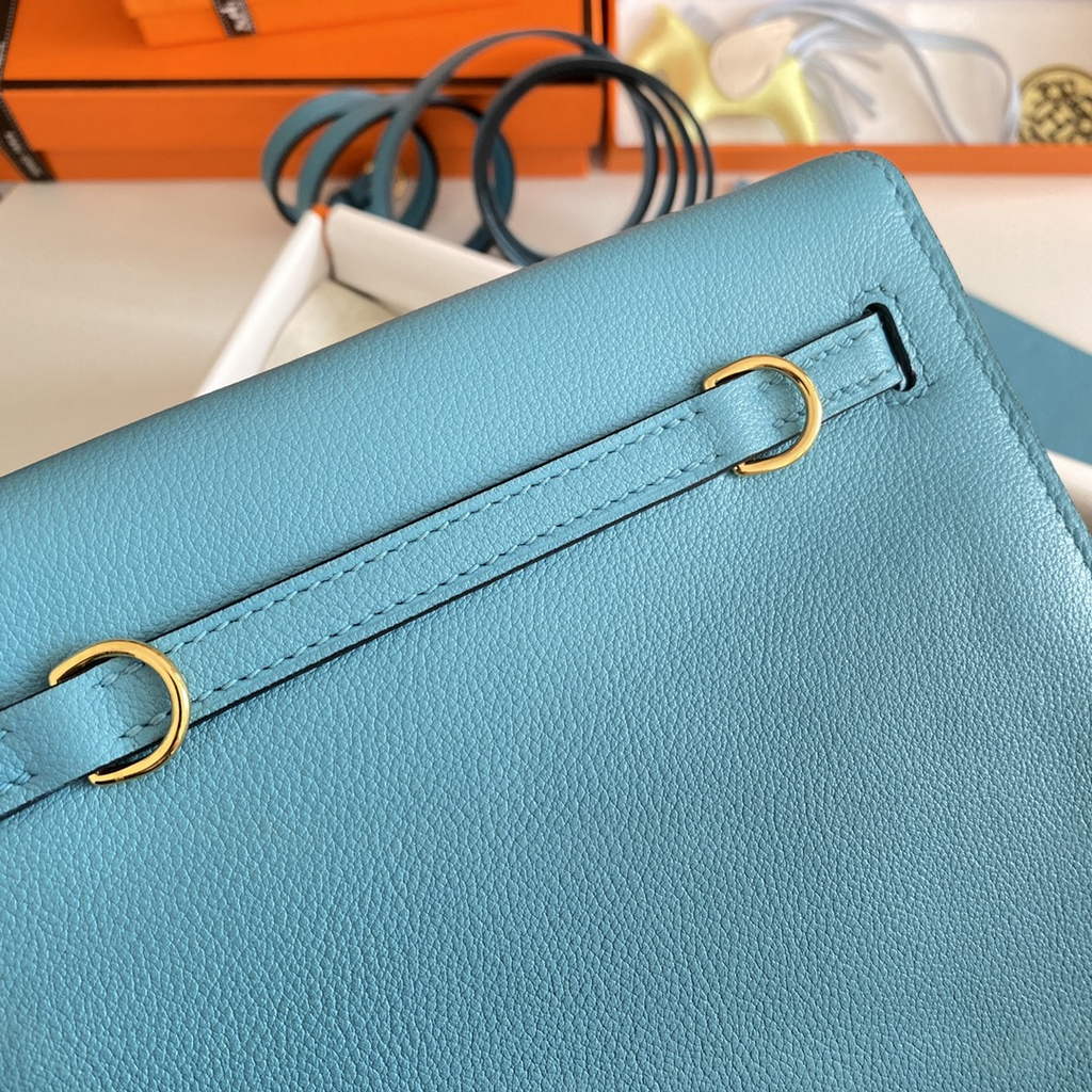 Hermès Kelly Danse II blue Evercolor leather with gold