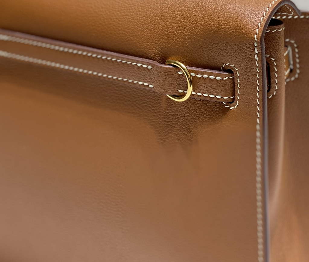 Hermès Kelly Danse II brown Evercolor leather with gold