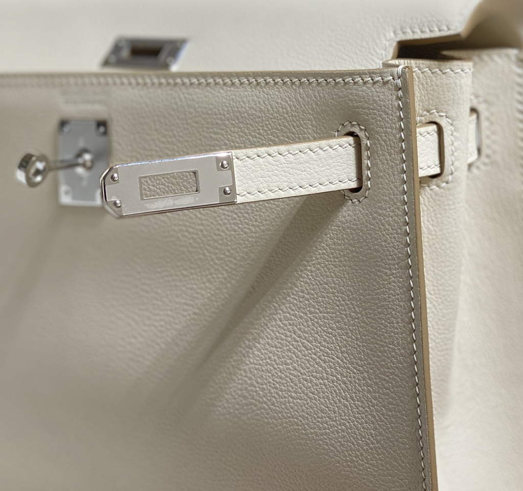 Hermès Kelly Danse II beige Evercolor leather with silver