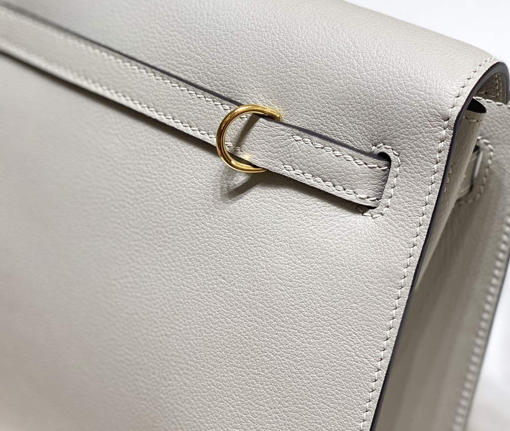 Hermès Kelly Danse II light gray Evercolor leather with gold