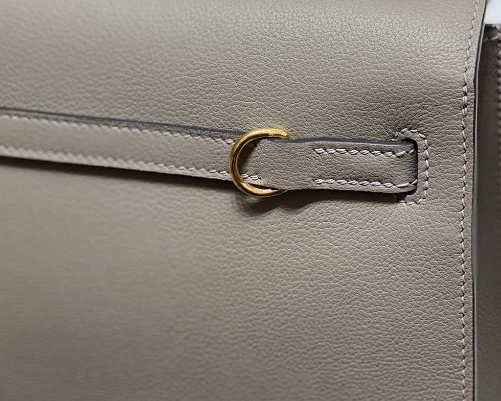 Hermès Kelly Danse II gray Evercolor leather with gold