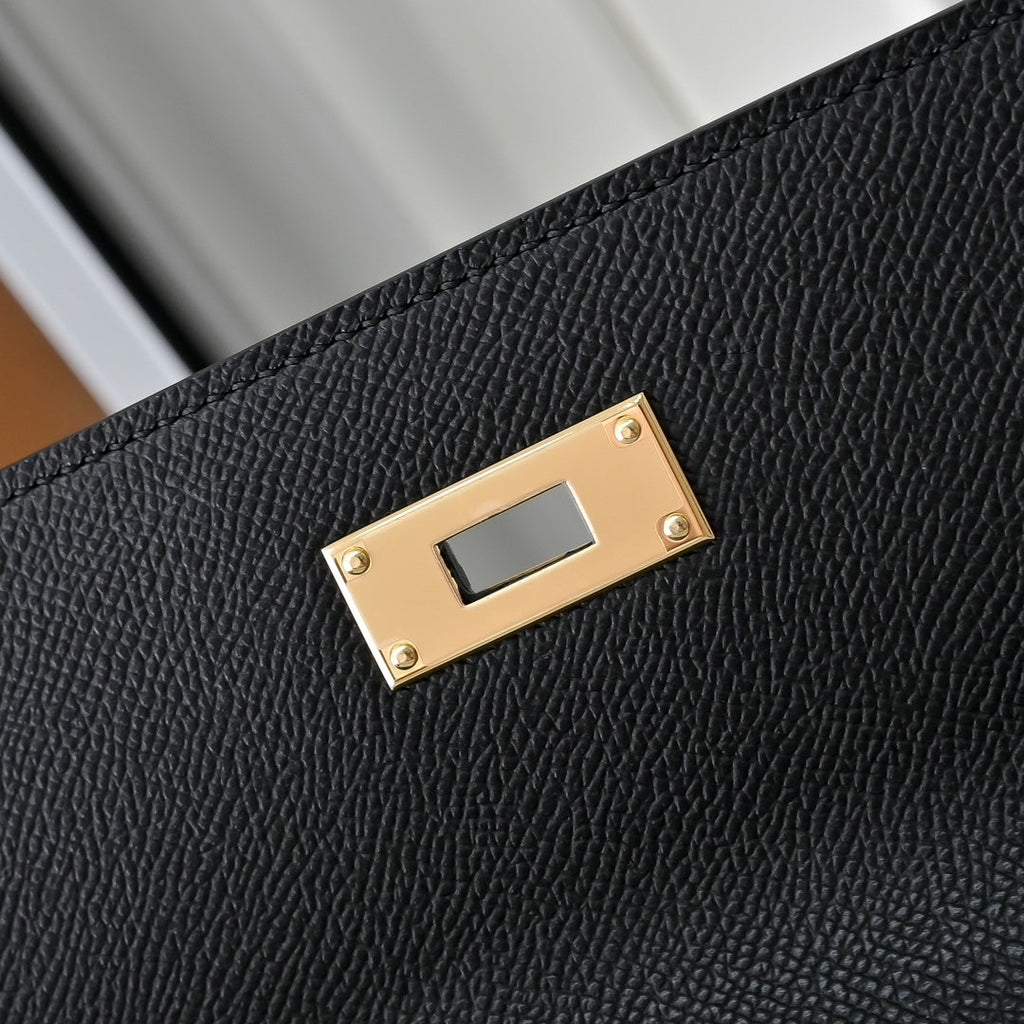 Hermès Kelly Dépêche 36 Briefcase â€?Epsom Calfskin â€?Black