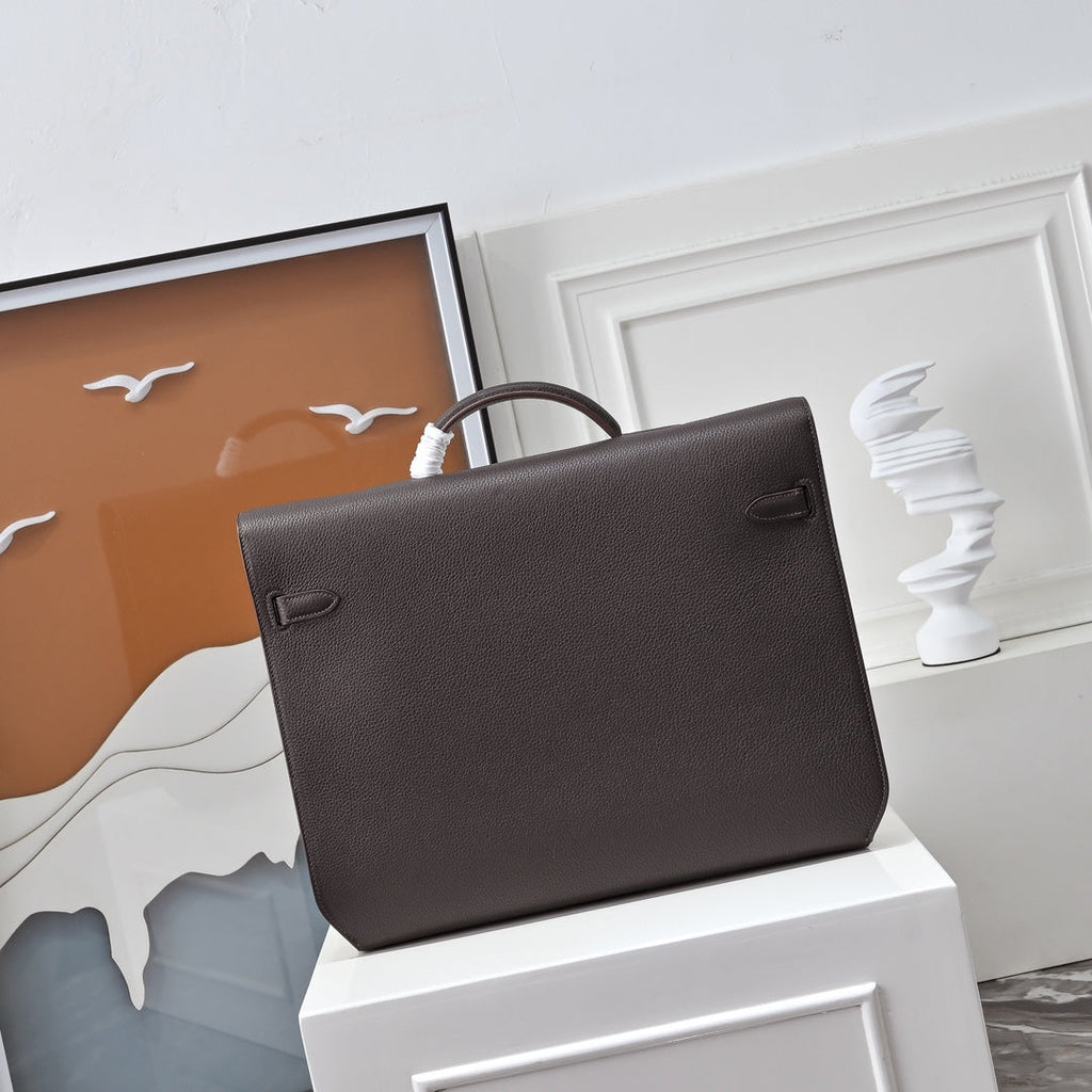 Hermès Kelly Dépêche 36 â€?Coffee Togo Leather Briefcase