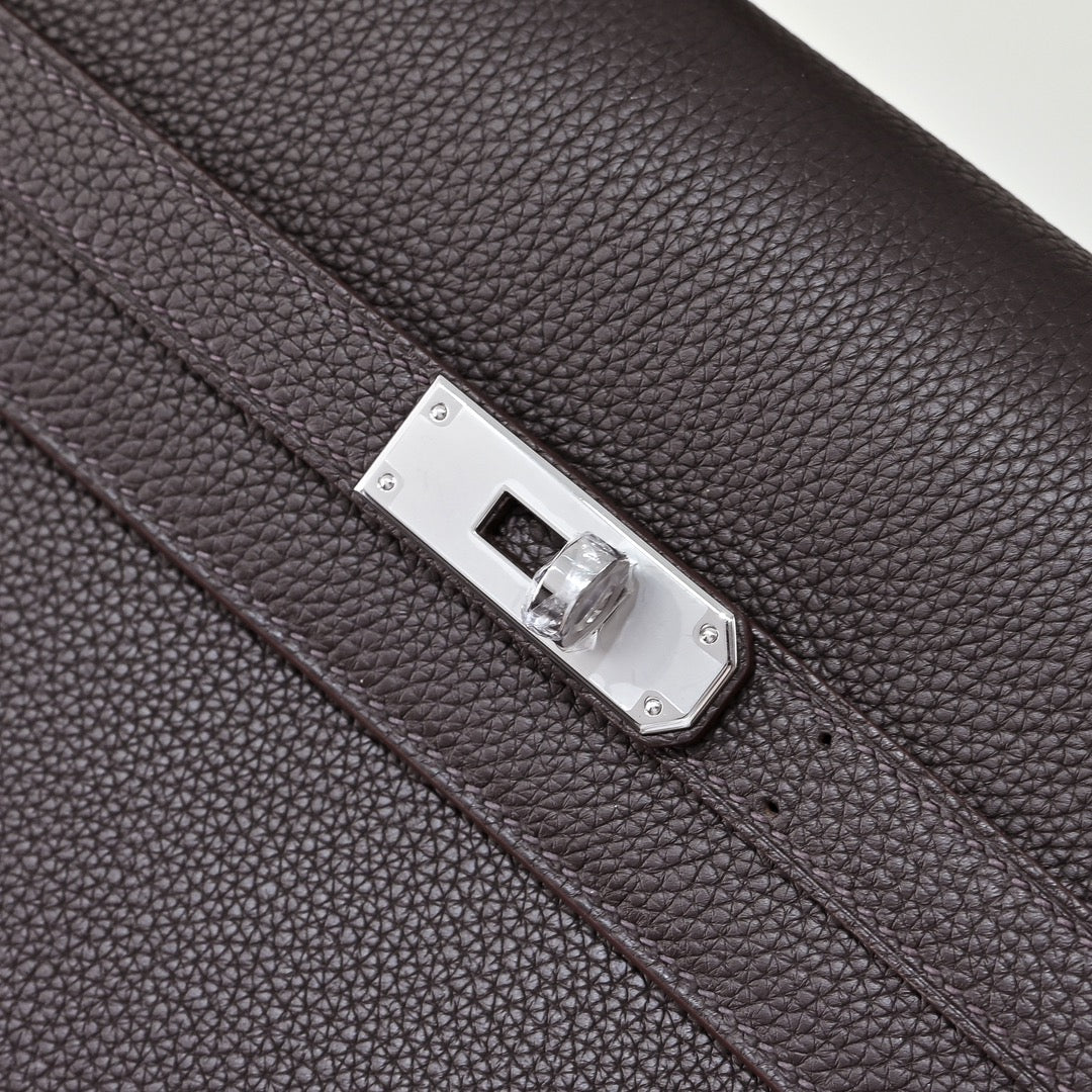 Hermès Kelly Dépêche 36 â€?Coffee Togo Leather Briefcase