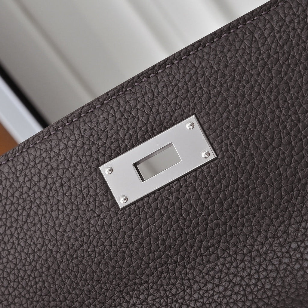 Hermès Kelly Dépêche 36 â€?Coffee Togo Leather Briefcase