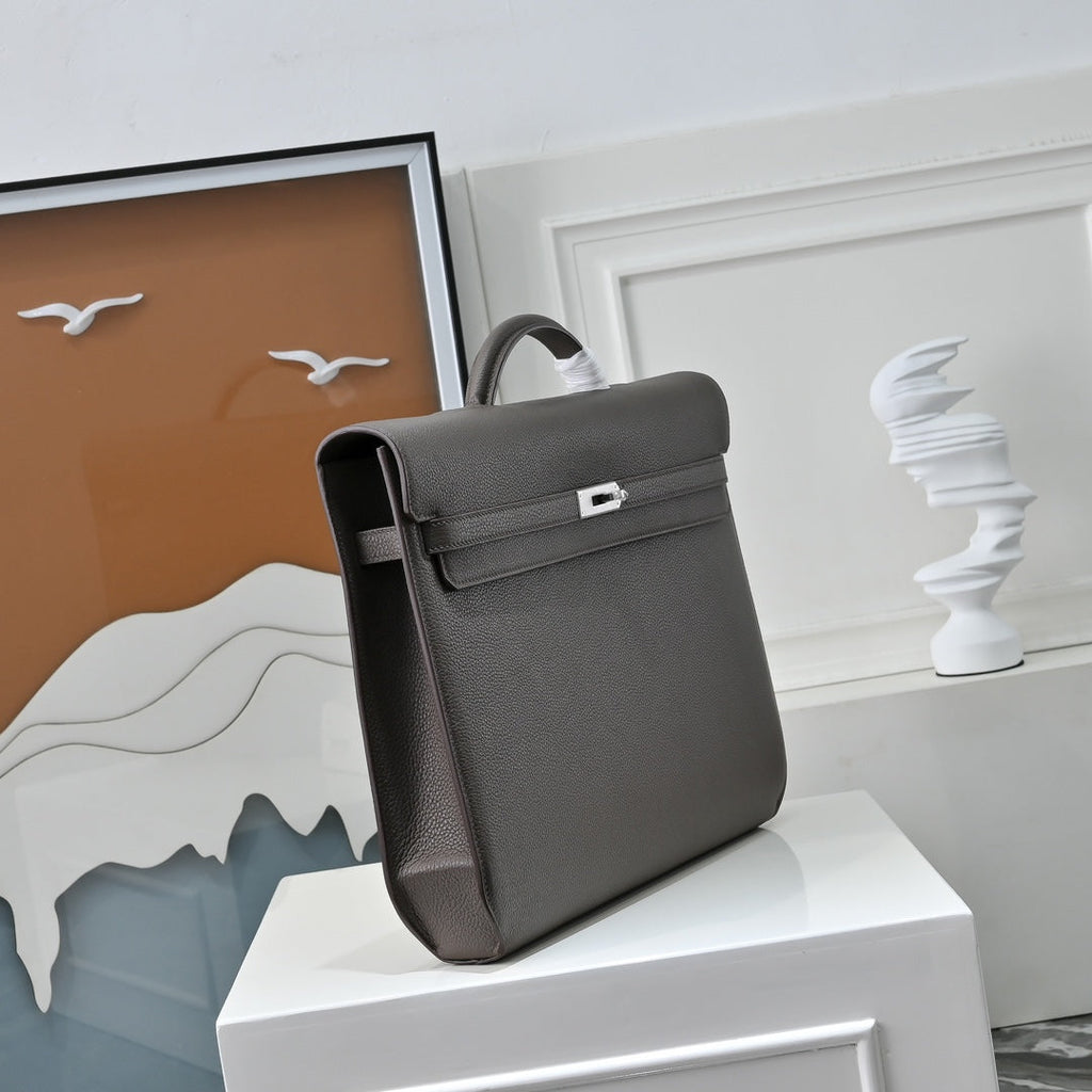 Hermès Kelly Dépêche 36 | Gray Togo | The Iconic Briefcase