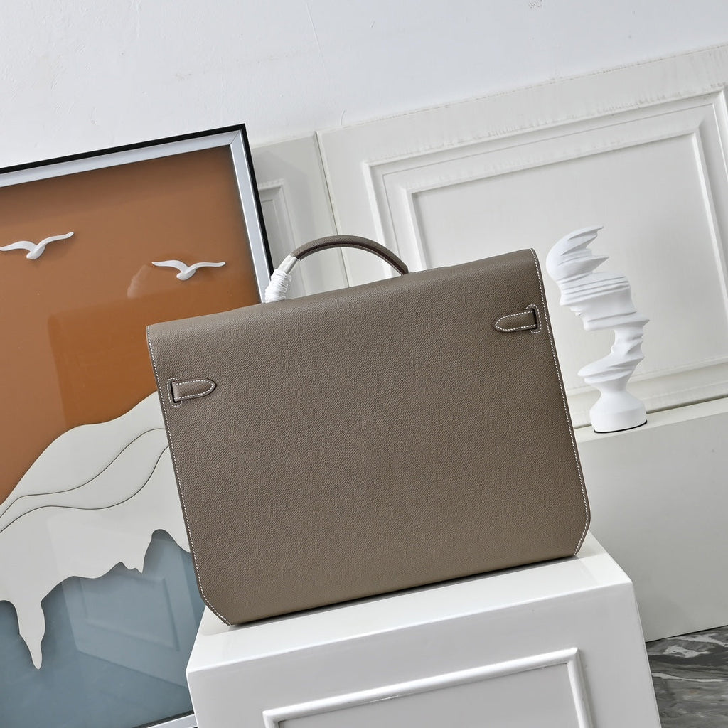 Hermès | Kelly Dépêche 36 Briefcase | Epsom Calfskin Leather | Gray