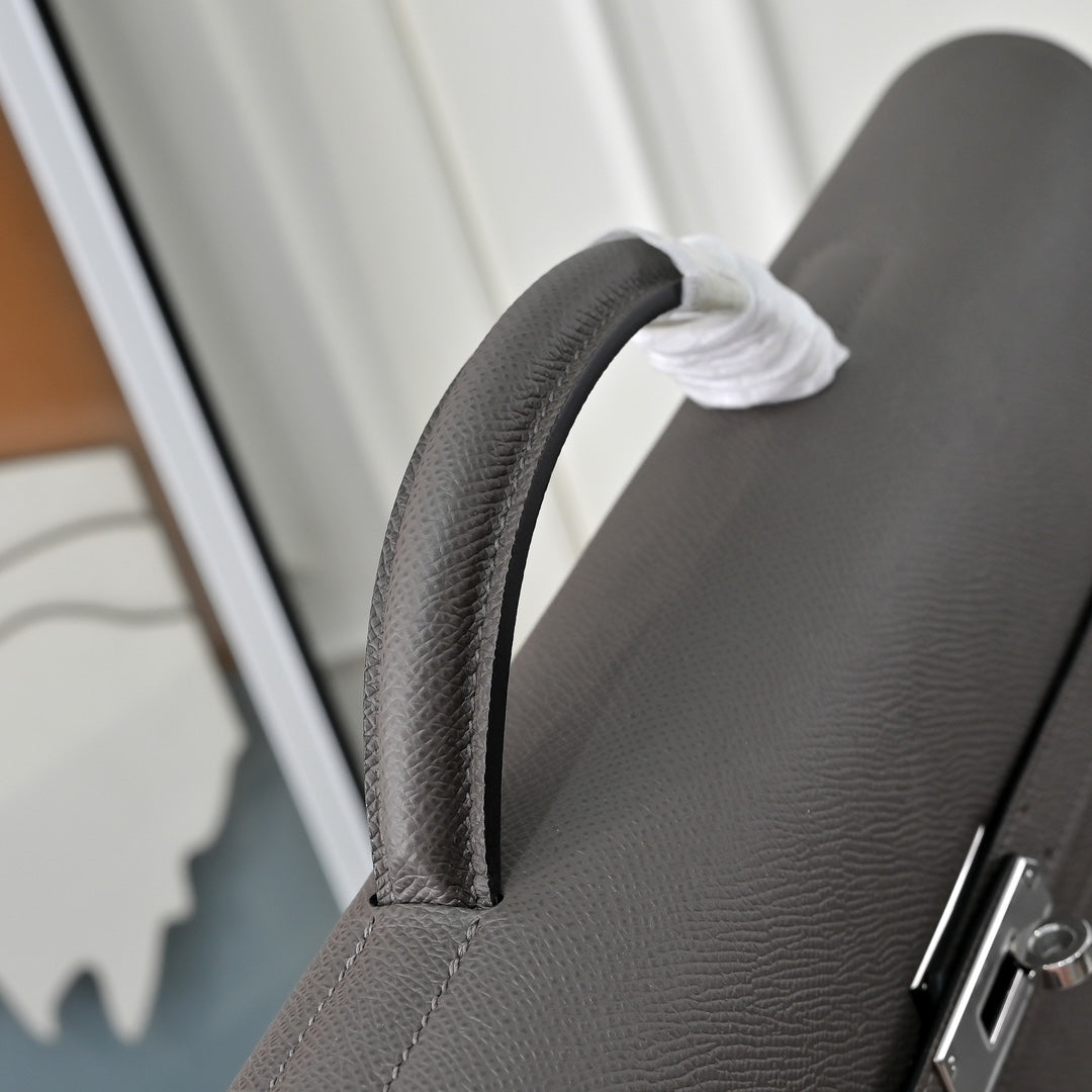 Hermès | Kelly Dépêche 36 Briefcase | Epsom Calfskin Leather | Dark Gray