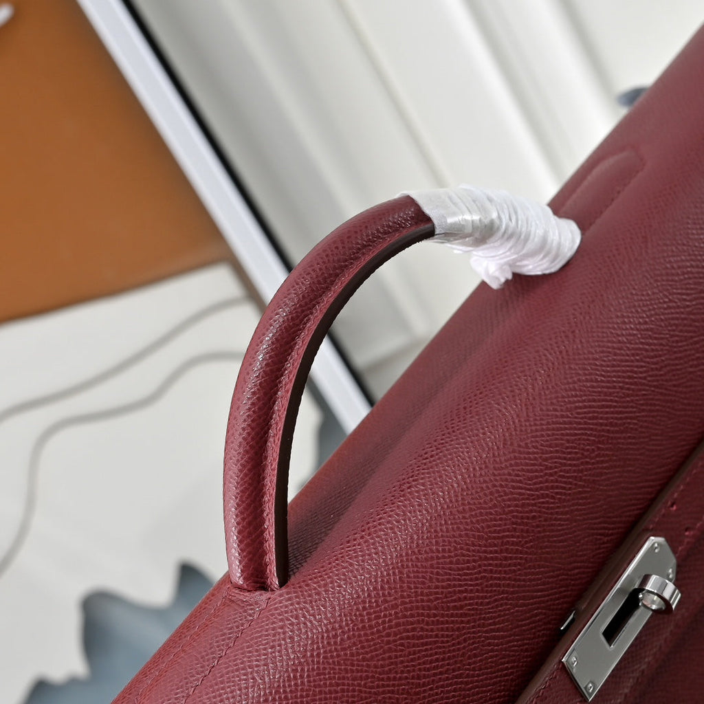 Hermès | Kelly Dépêche 36 Briefcase | Epsom Calfskin Leather | Dark Red