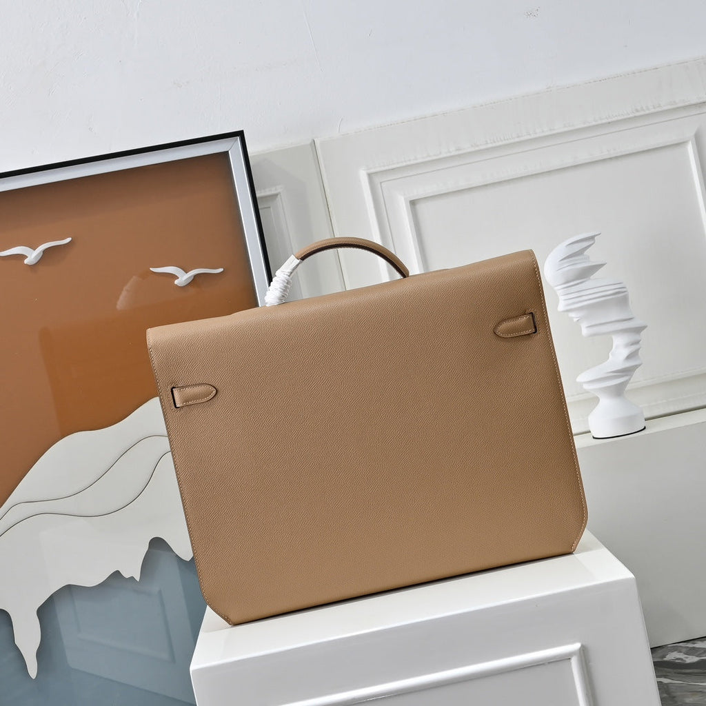 Hermès | Kelly Dépêche 36 Briefcase | Epsom Calfskin Leather | Apricot