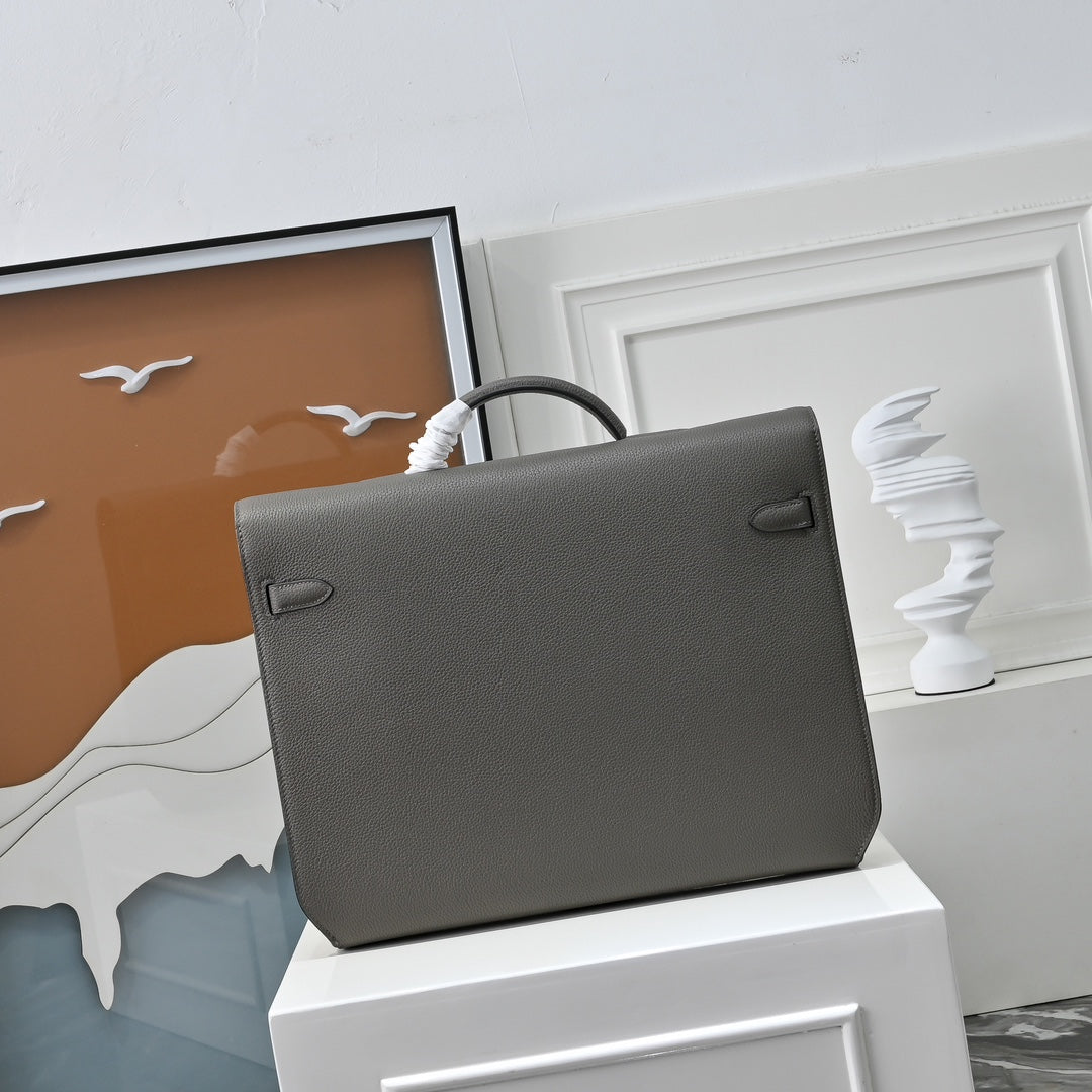 Hermès Kelly Dépêche 36 Briefcase | Dark Gray Togo Calfskin Leather
