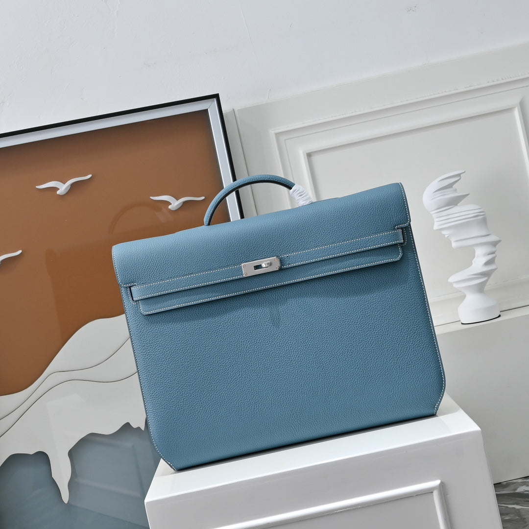 Pre-owned Herm¨¨s Kelly D¨¦p¨ºche 36 Togo ¨C hand-stitched, date stamp, perfect for collectors