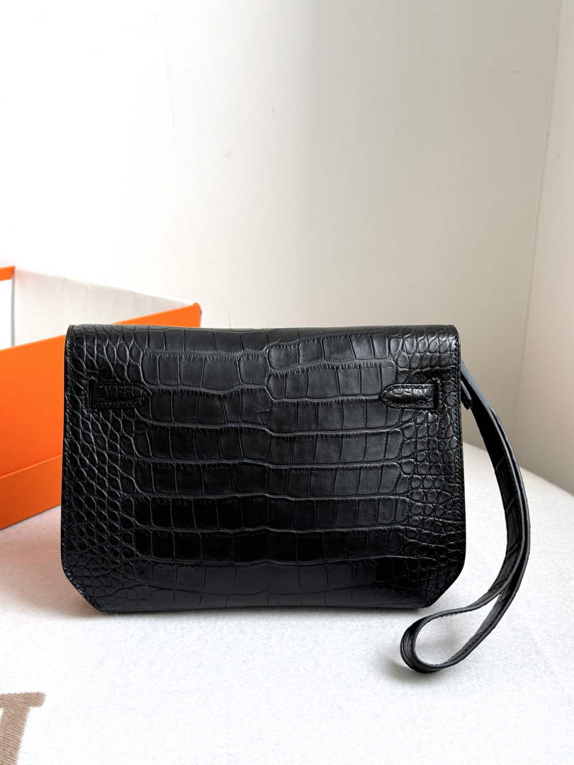 Hermès Sac Dépêches 25 | Black Crocodile | Special Order Clutch - Default Title - View 2