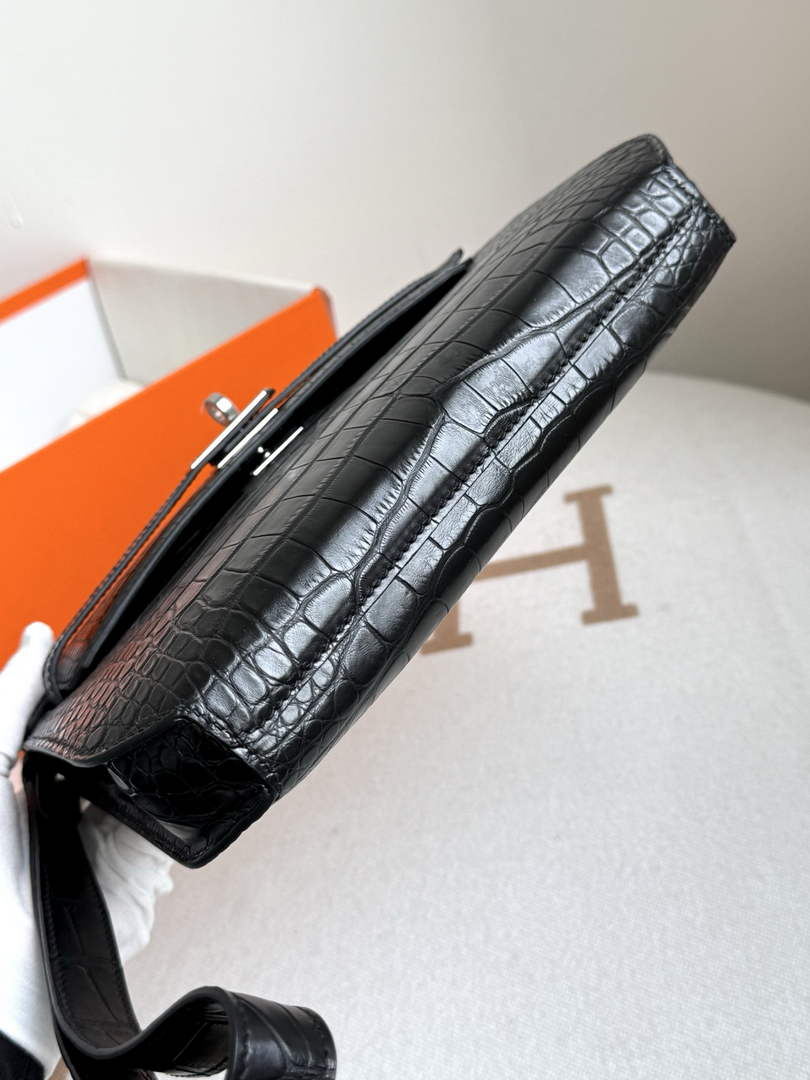 Hermès Sac Dépêches 25 | Black Crocodile | Special Order Clutch - Default Title - View 4