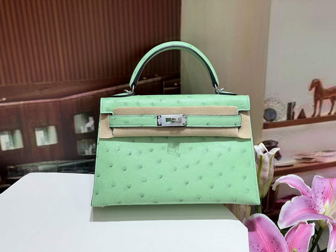 Hermès Kelly II Bag black Ostrich Leather