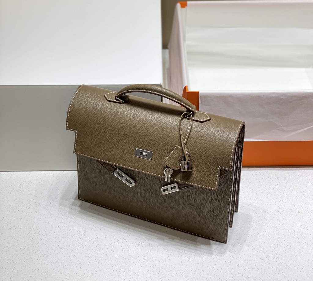 Hermès Kelly Messenger Bag Togo leather Silver hardware 34cm Gray