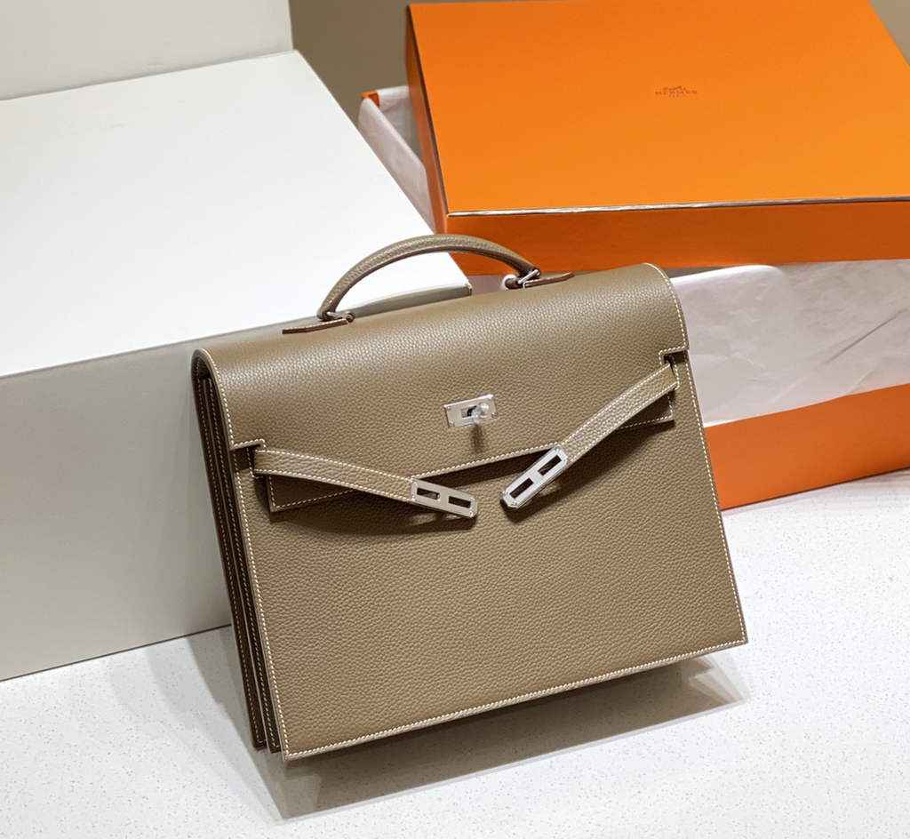 Hermès Kelly Messenger Bag Togo leather Silver hardware 34cm Gray