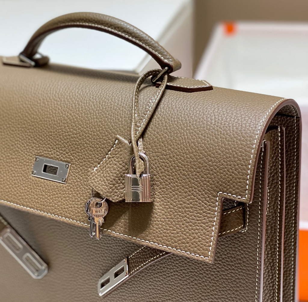 Hermès Kelly Messenger Bag Togo leather Silver hardware 34cm Gray