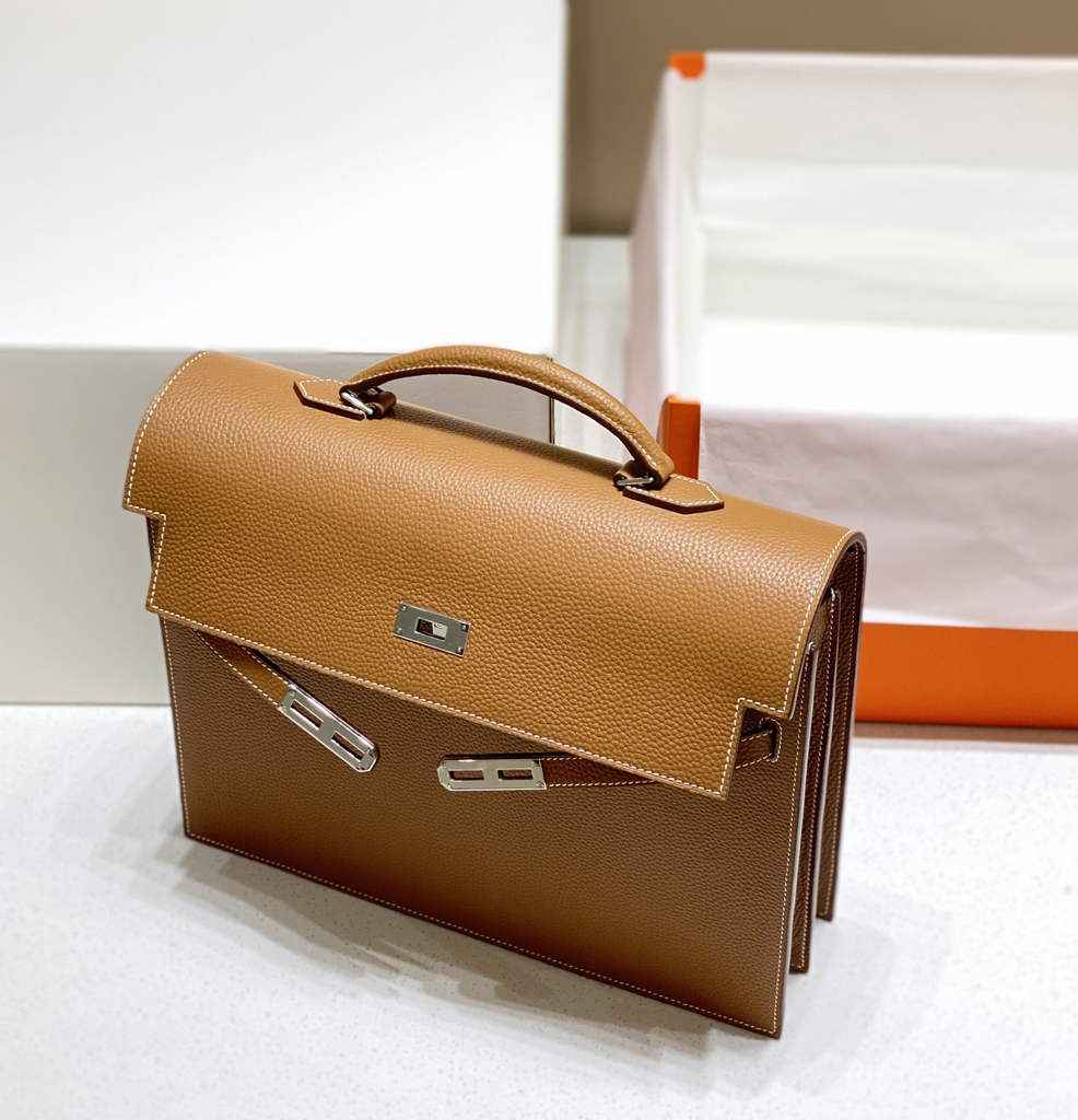 Hermès Kelly Messenger Bag Togo leather Silver hardware 34cm Light Brown