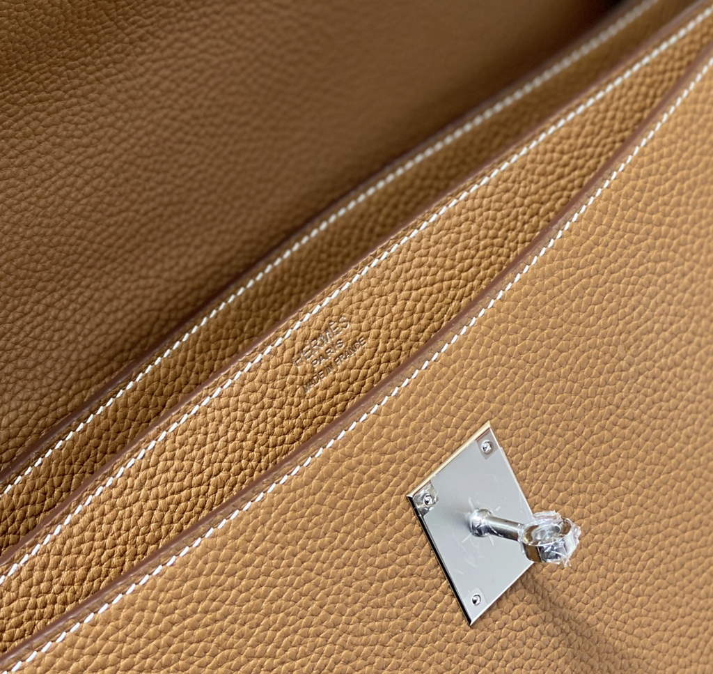 Hermès Kelly Messenger Bag Togo leather Silver hardware 34cm Light Brown