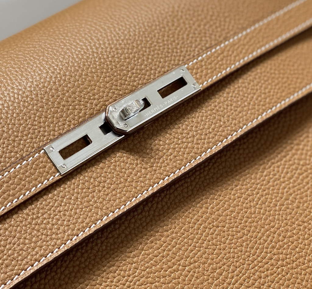 Hermès Kelly Messenger Bag Togo leather Silver hardware 34cm Light Brown