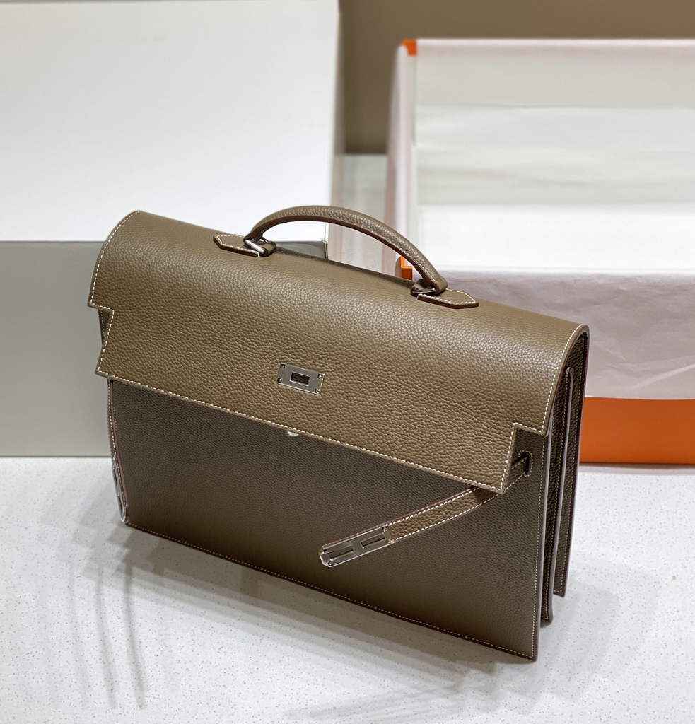 Hermès Kelly Messenger Bag Togo leather Silver hardware 38cm Gray