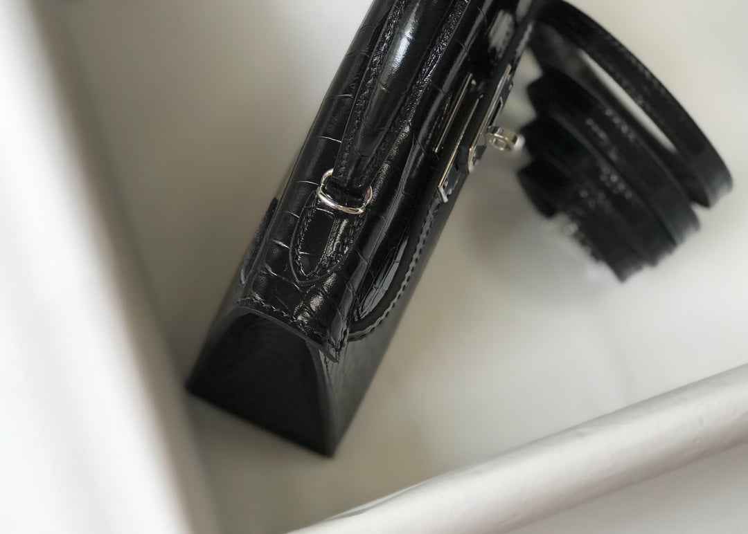 Hermes Kelly Mini II Bag 19 Black Crocodile Leather with Silver Hardware