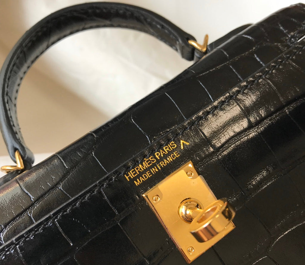 Hermes Kelly Mini II Bag 19 Black Crocodile Leather with Gold Hardware