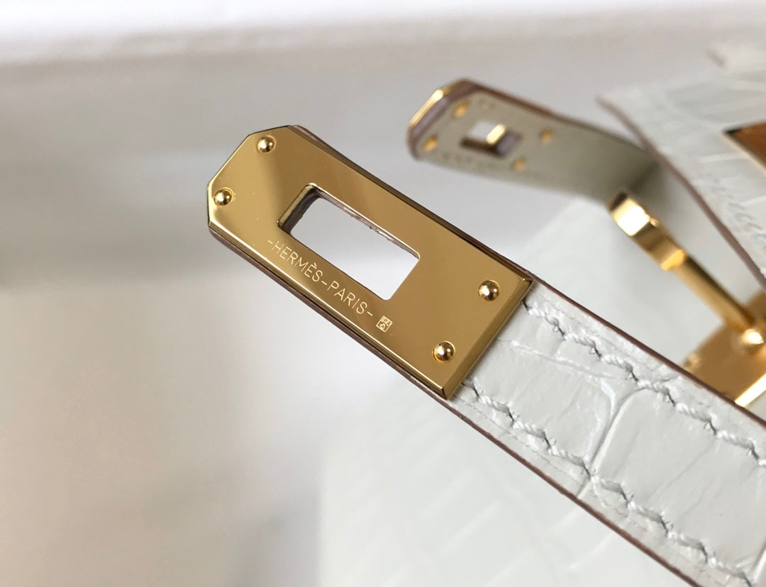 Hermes Kelly Mini II Bag 19 white Crocodile Leather with Gold Hardware