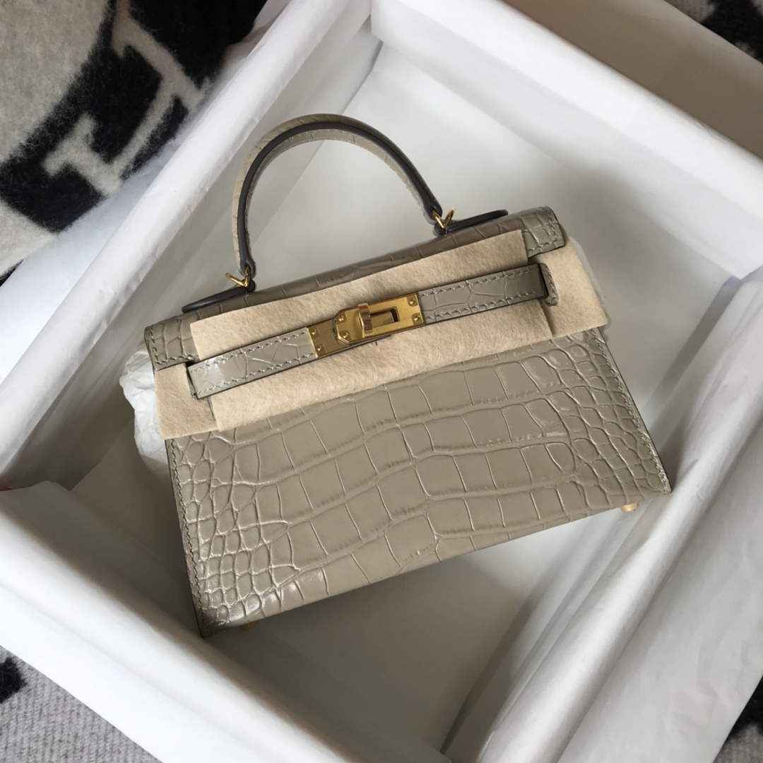 Hermes Kelly Mini II Bag 19 gray Crocodile Leather with Gold Hardware