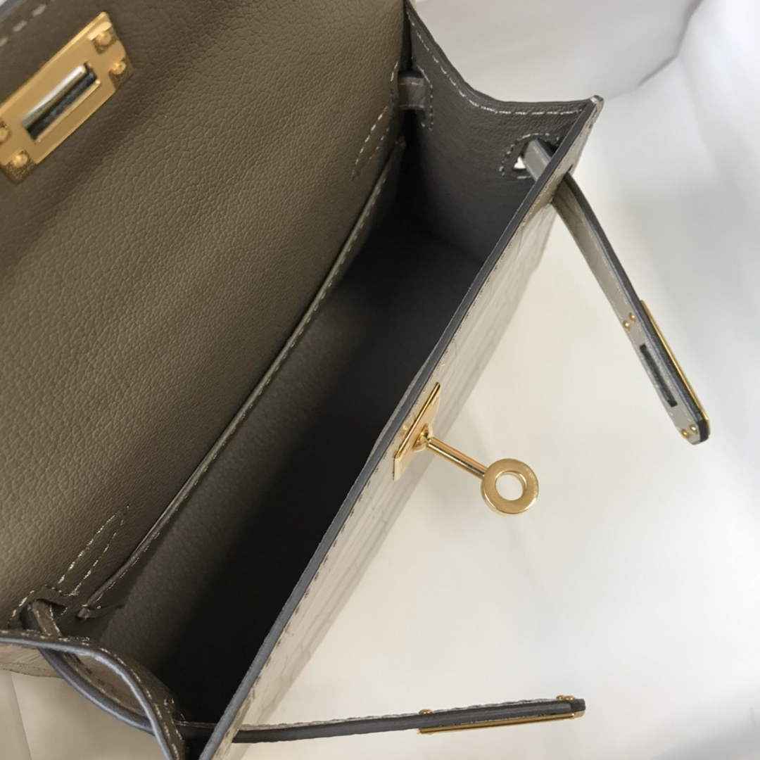Hermes Kelly Mini II Bag 19 gray Crocodile Leather with Gold Hardware