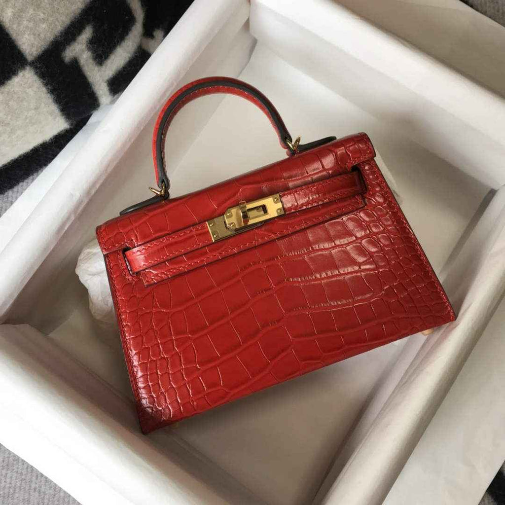 Hermes Kelly Mini II Bag 19 Red Crocodile Leather with Gold Hardware