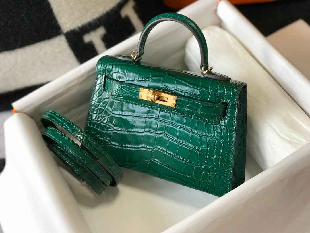 Hermes Kelly Mini II Bag 19 Green Crocodile Leather with Gold Hardware