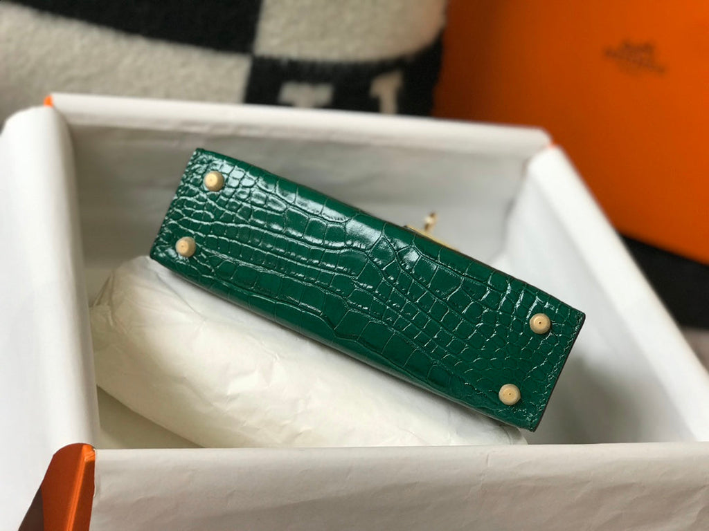 Hermes Kelly Mini II Bag 19 Green Crocodile Leather with Gold Hardware