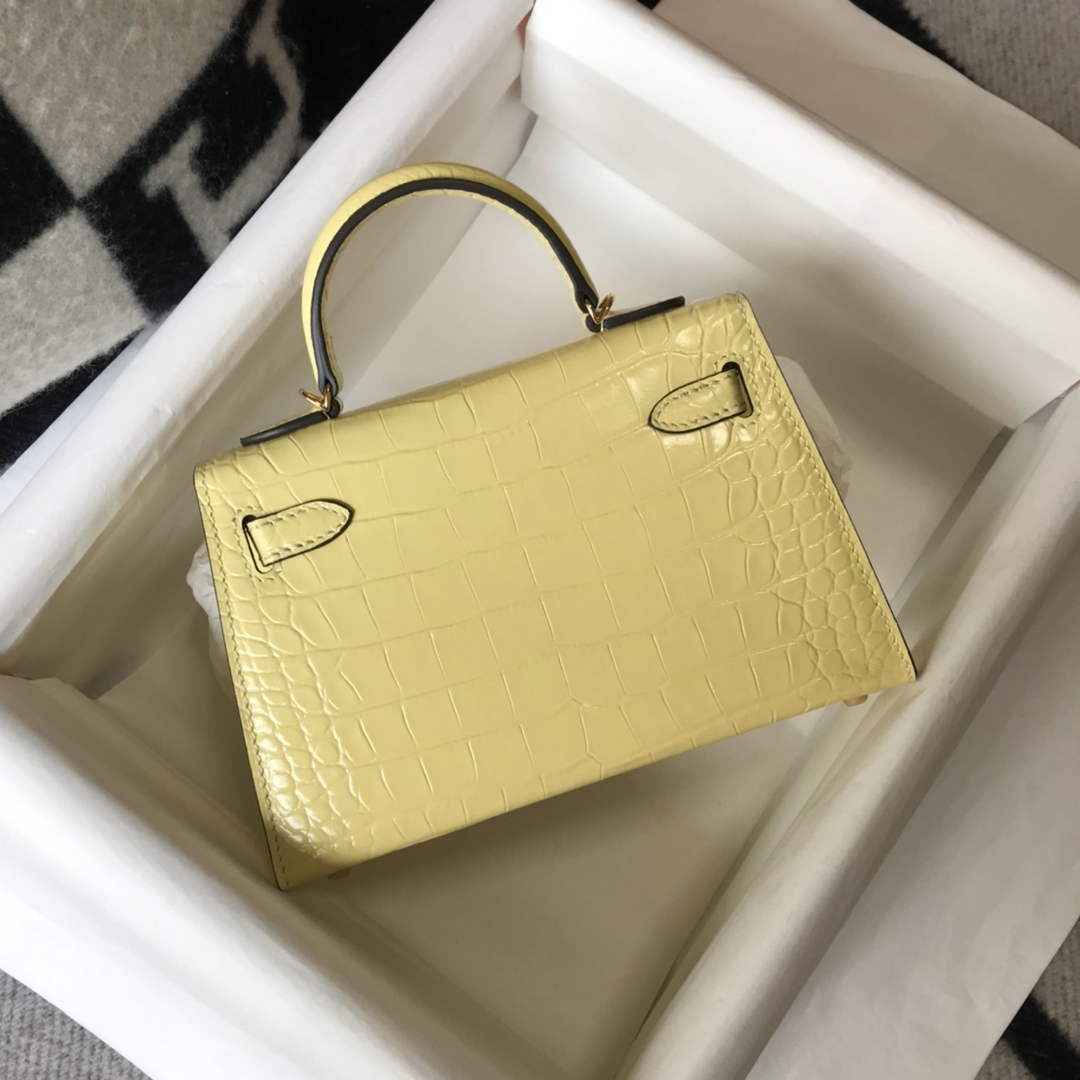 Hermes Kelly Mini II Bag 19 Lemon Yellow Crocodile Leather with Gold Hardware