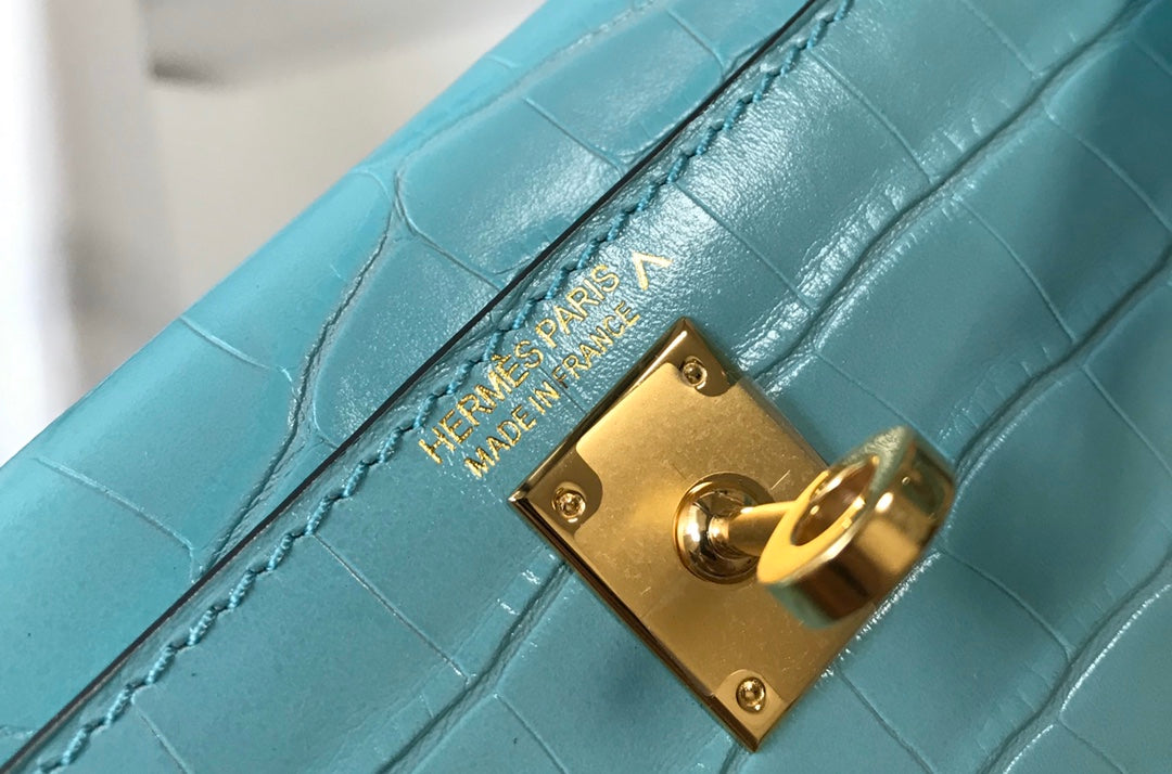 Hermes Kelly Mini II Bag 19 Blue Crocodile Leather with Gold Hardware