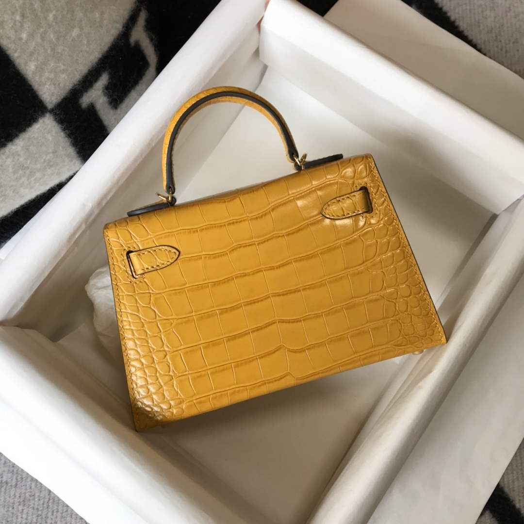 Hermes Kelly Mini II Bag 19 Yellow Crocodile Leather with Gold Hardware