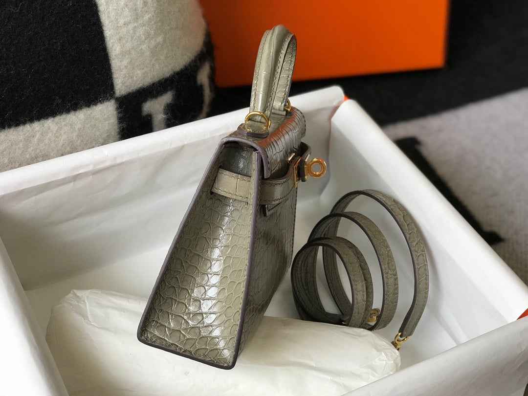 Hermes Kelly Mini II Bag 19 Gray Crocodile Leather with Gold Hardware