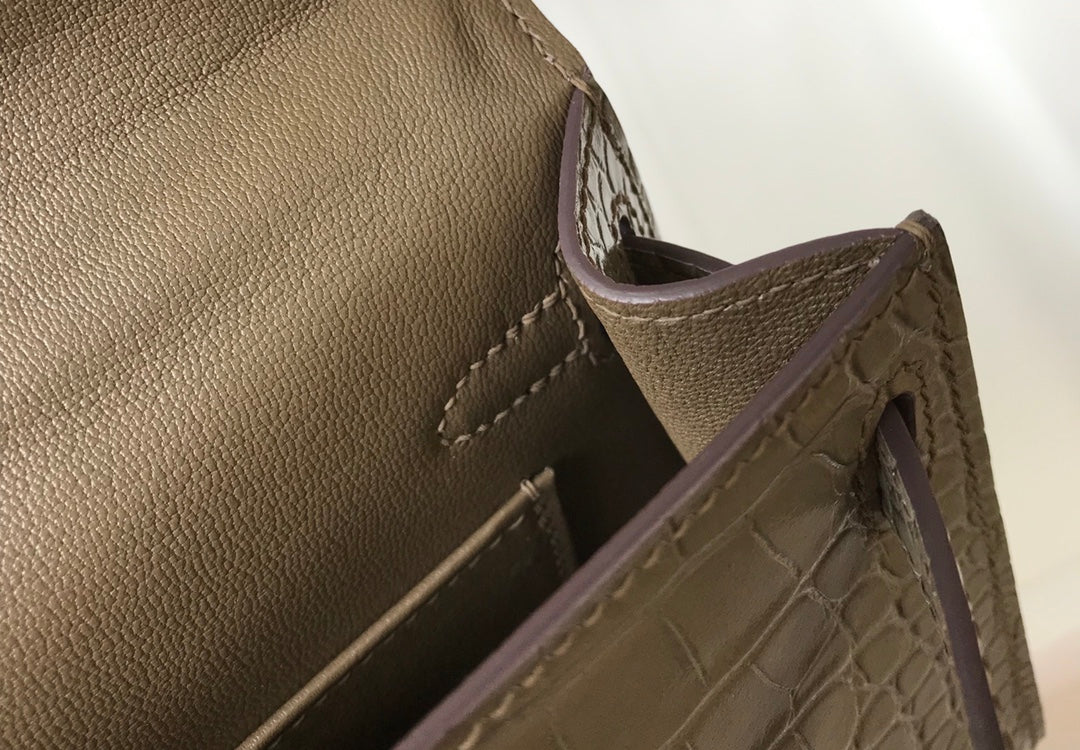 Hermes Kelly Mini II Bag 19 Gray Crocodile Leather with Gold Hardware