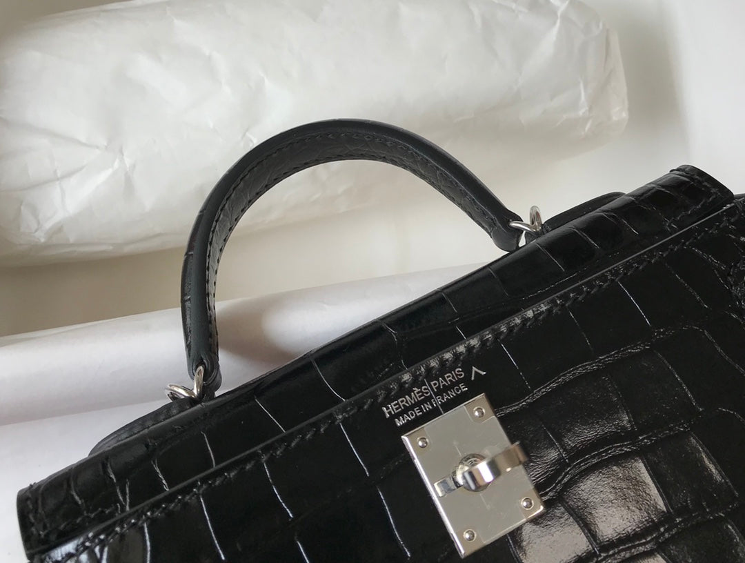 Hermes Kelly Mini II Bag 19 Silver Hardware with Crocodile Leather Black